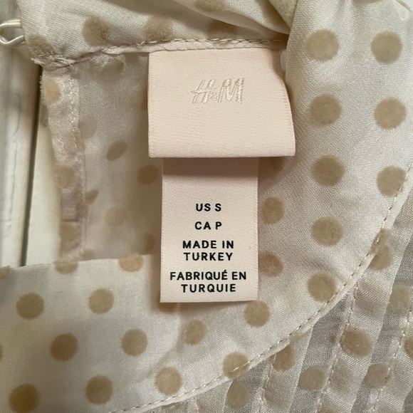 H&M dress - Picture 2 of 4